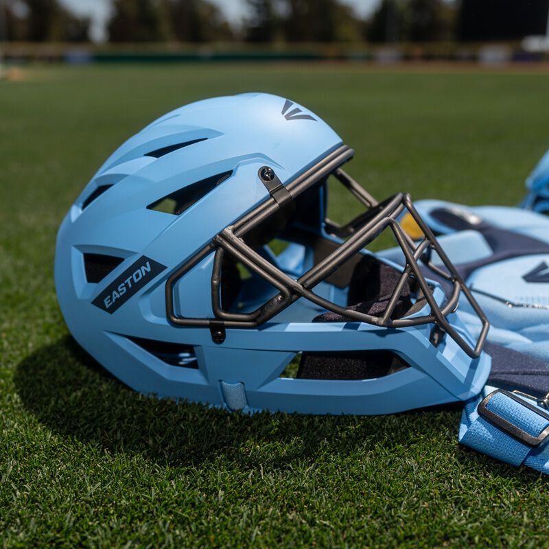 Easton Youth Mav X Baseball Catchers Kit