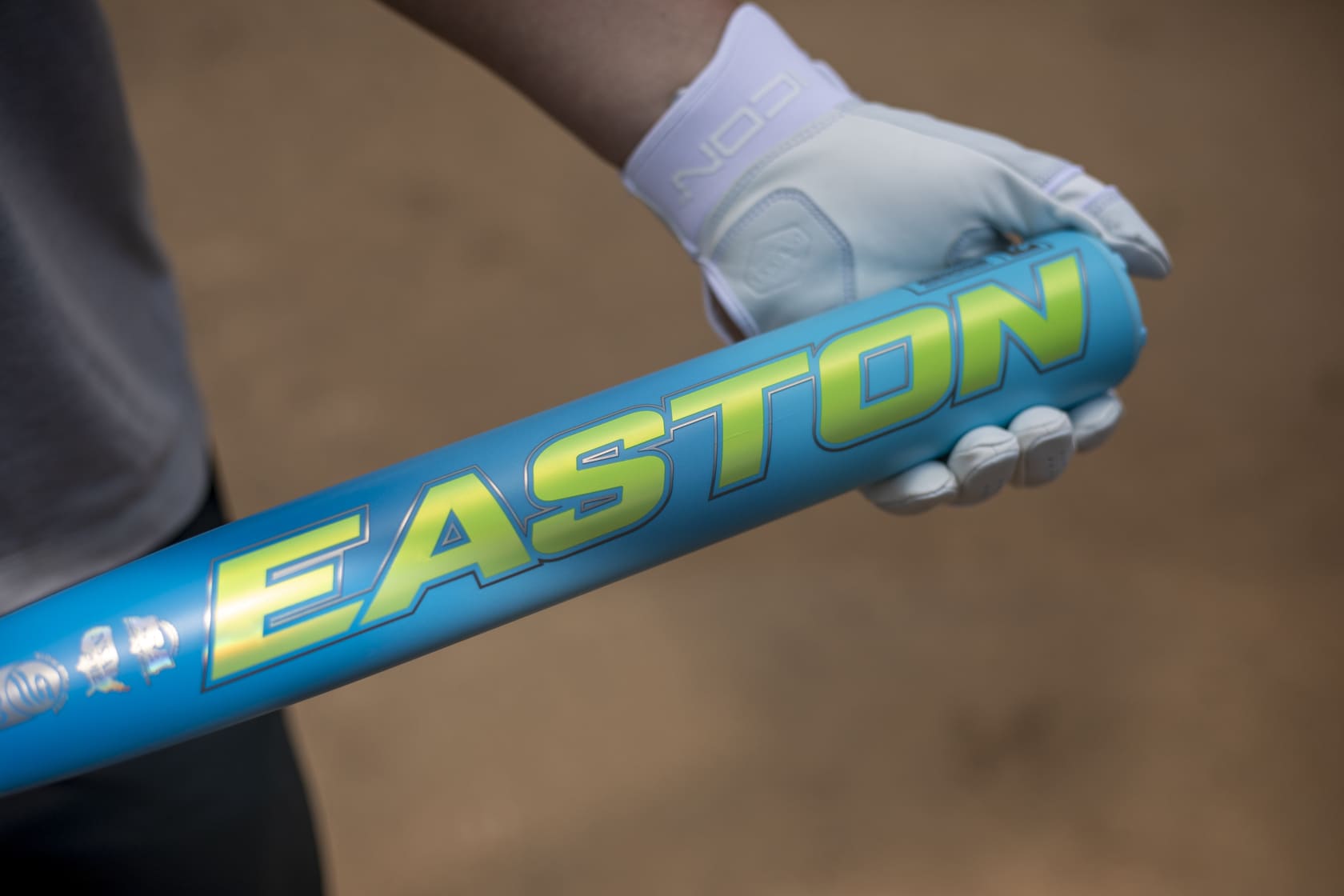 2026 Easton Alpha 2-Piece Loaded USSSA Slowpitch Softball Bat - ESU6ALL