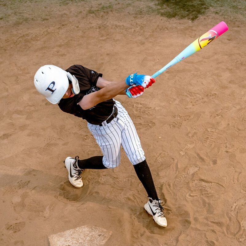 2026 Easton Hype Fire (-5) 2 3/4" USSSA Baseball Bat: EUT6HYP5 (DEMO)