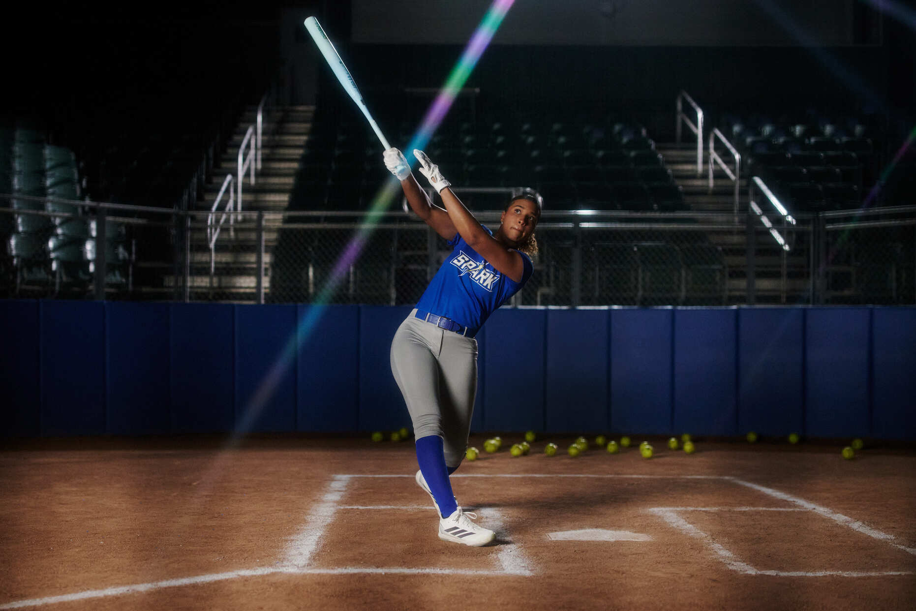 2027 Easton Ghost OG -8 Fastpitch Softball Bat EFP7GHOG8
