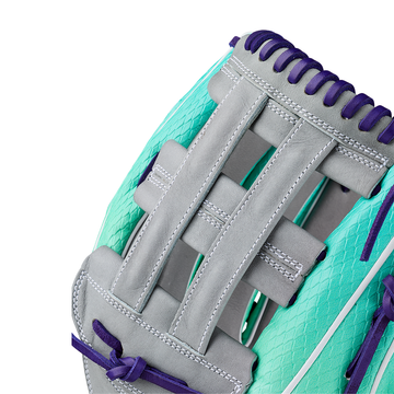 2027 A2000® PF50SS 12.25” Outfield Fastpitch Glove: WBG0010501RT1225