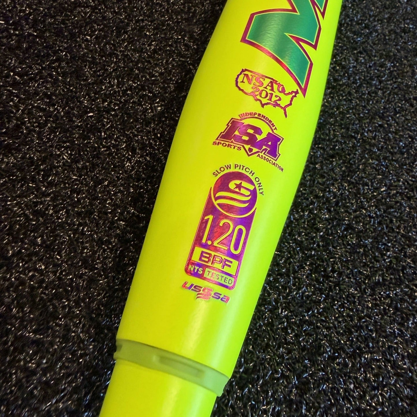 2026 Miken Freak30 2-Piece Maxload USSSA Slowpitch Softball Bat - MSU6F30L