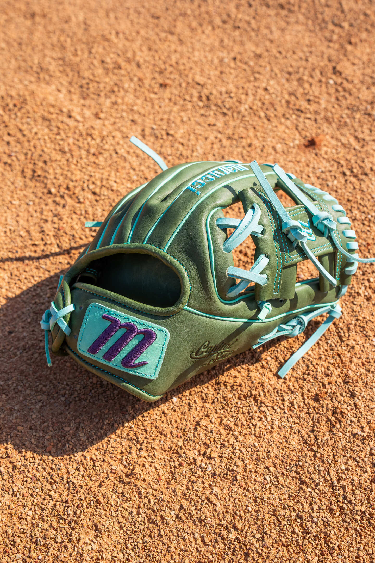 Marucci Capitol 42A2 11.25" Baseball Fielding Glove