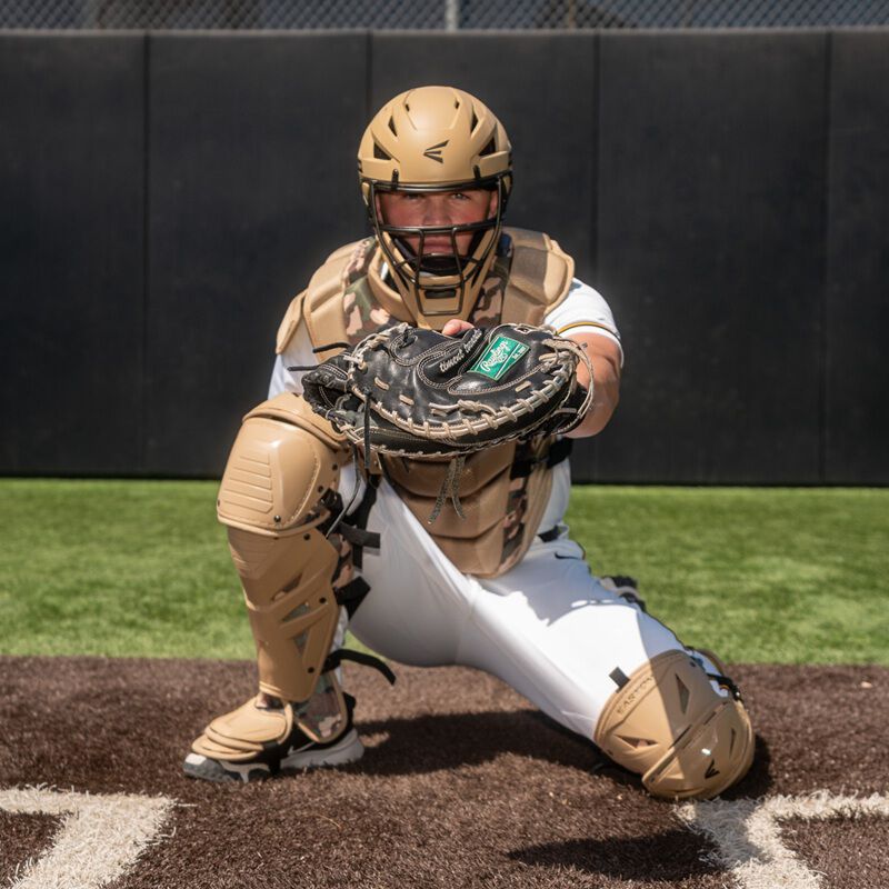 Easton Youth Mav X Baseball Catchers Kit