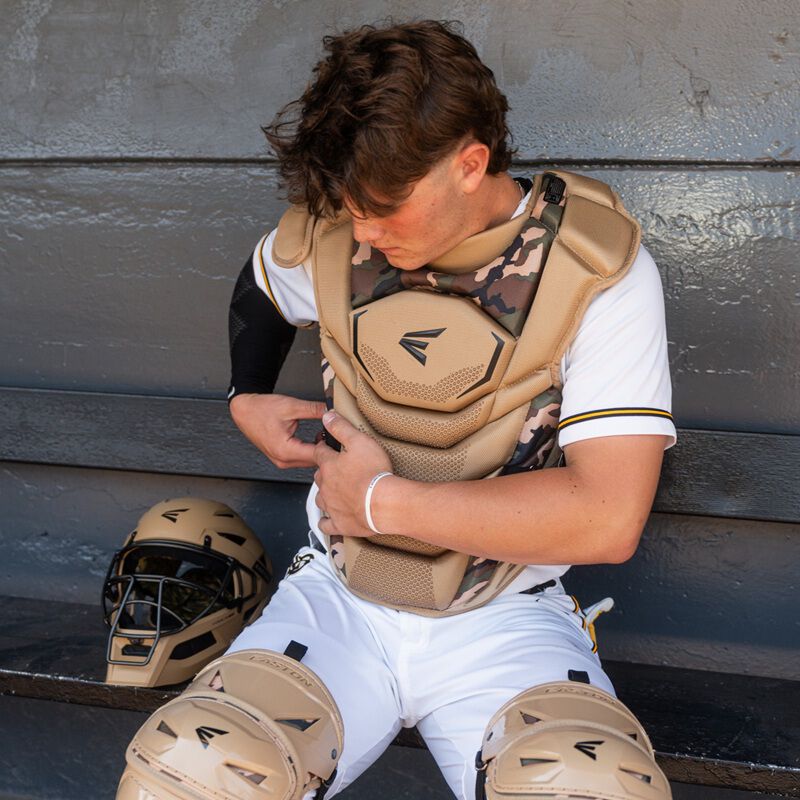 Easton Youth Mav X Baseball Catchers Kit