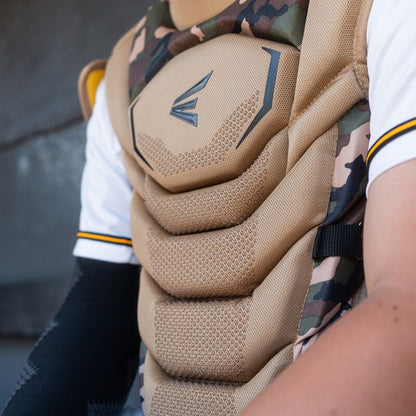 Easton Youth Mav X Baseball Catchers Kit