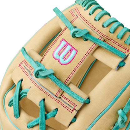 2027 Wilson A2000 1975 11.75" Infield Baseball Glove: WBG05701RT1175