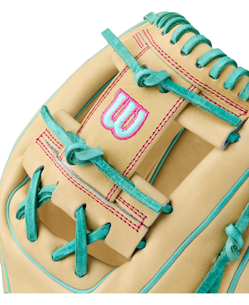 Wilson A2000 1975 11.75" Baseball Glove: WBG05701RT1175