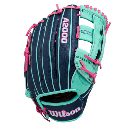2027 Wilson A2000 1750SS 12.5" Outfield Baseball Glove: WBG05901RT125