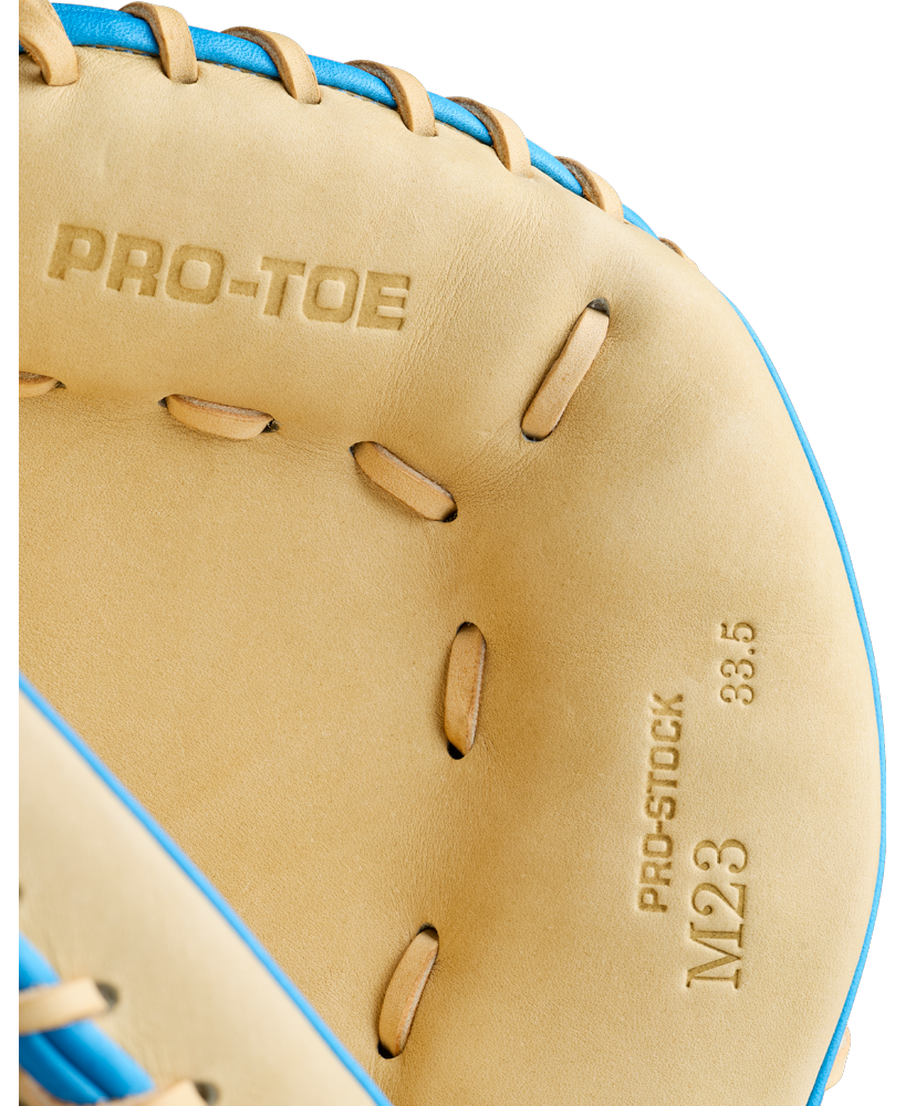 Wilson A2000 M23SS 33.5" Baseball Catcher's Mitt: WBG06201RT335