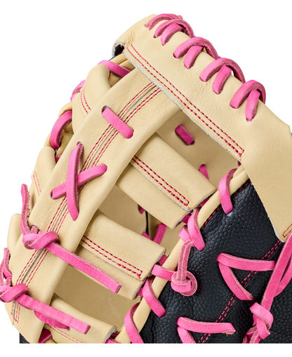 Wilson A2000 1673SS 13" Baseball First Base Mitt: WBG06301RT13