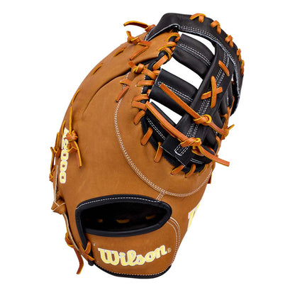 2027 Wilson A2000 1677 12.5" Baseball First Base Mitt: WBG06501RT125