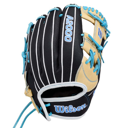 2027 Wilson A2000 FP1175SS 11.75" Infield Fastpitch Glove: WBG06601RT1175
