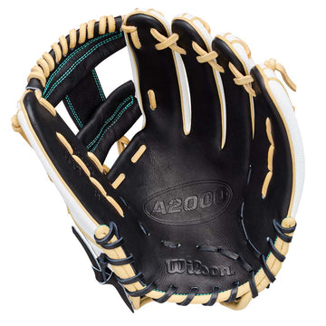 2027 Wilson A2000 H12SS 12" Infield Fastpitch Glove: WBG06701RT12