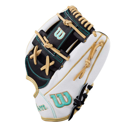 2027 Wilson A2000 H12SS 12" Infield Fastpitch Glove: WBG06701RT12