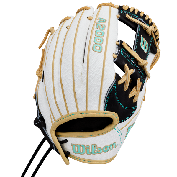 Wilson A2000 H12SS 12" Fastpitch Glove: WBG06701RT12
