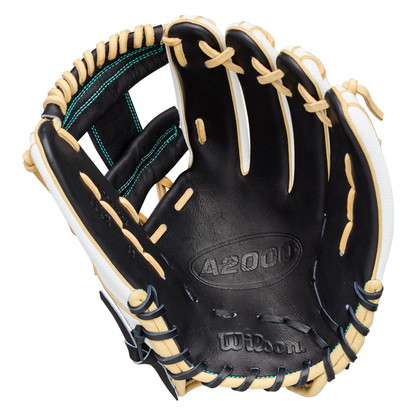 Wilson A2000 H12SS 12" Fastpitch Glove: WBG06701RT12