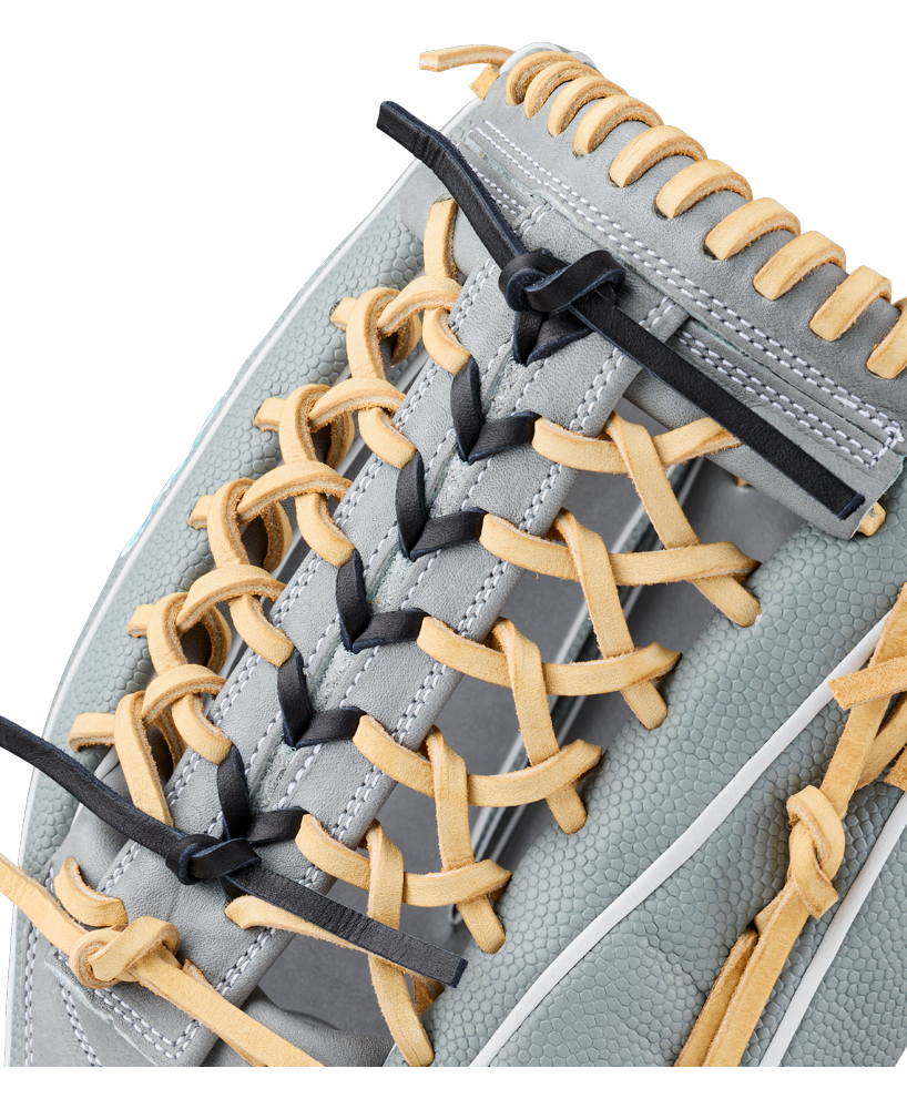 Wilson A2000 T125SS 12.5" Fastpitch Glove: WBG07001RT125