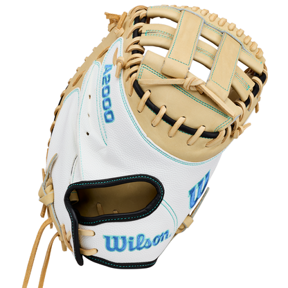 Wilson A2000 FPCM23SS 34" Fastpitch Catcher's Mitt: WBG07301RT34