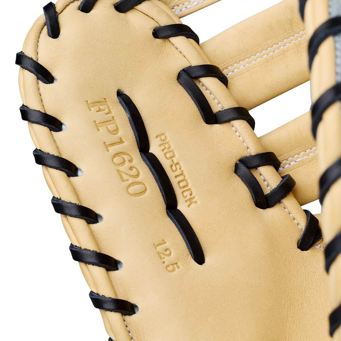 2027 Wilson A2000 FP1620SS 12.5” Fastpitch First Base Mitt: WBG07401RT125