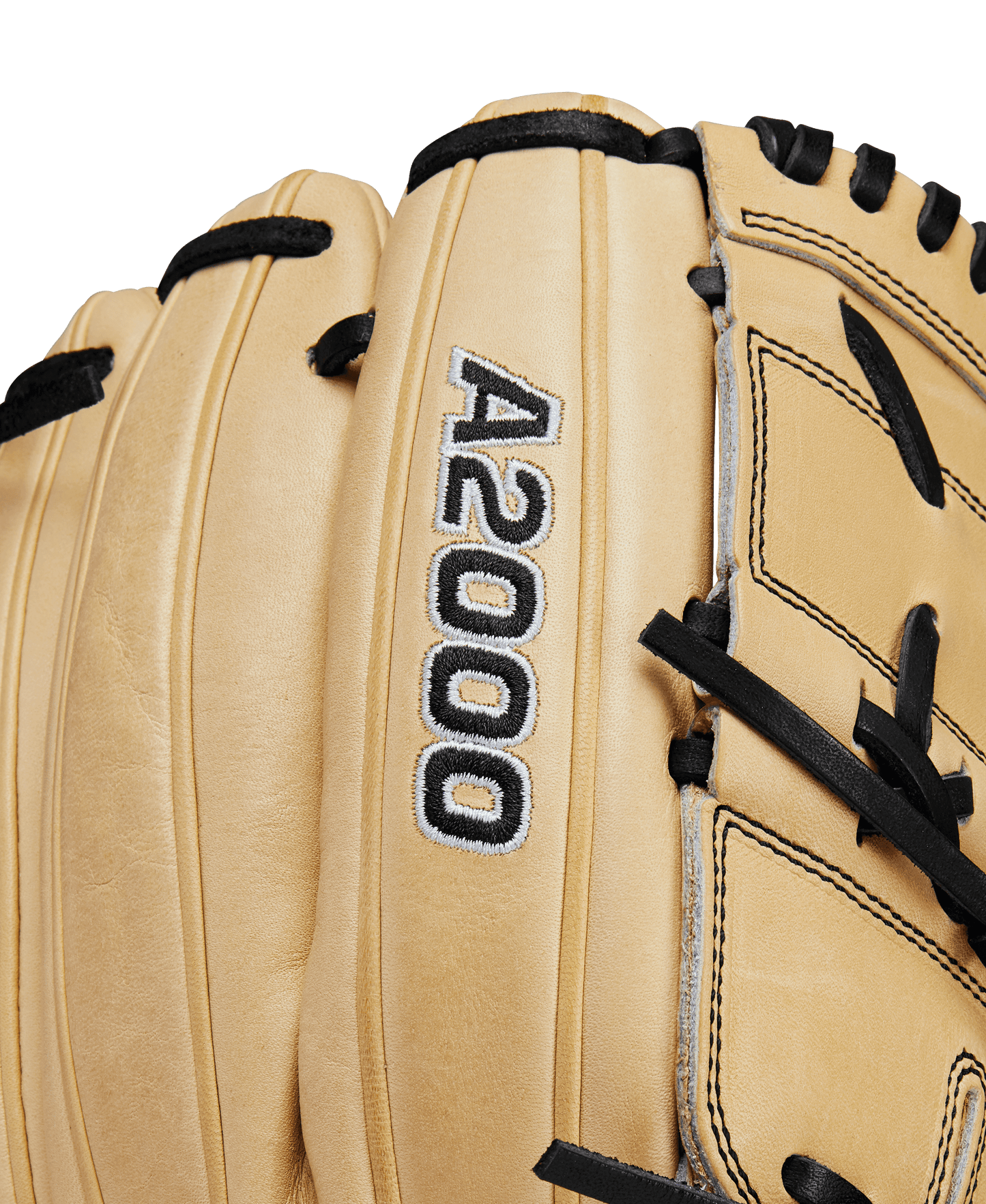 2024 Wilson A2000 B2 12" Pitcher's Baseball Glove: WBW10138912