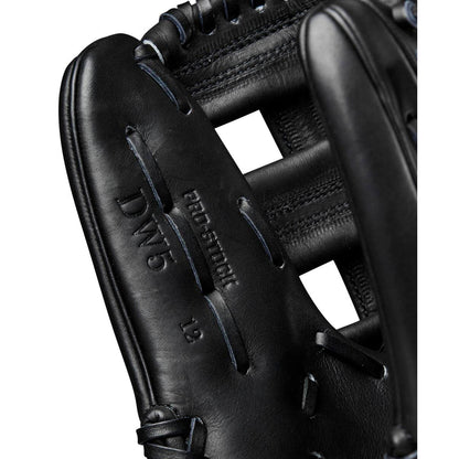 Wilson A2000 DW5 12" Baseball Glove: WBW10207712