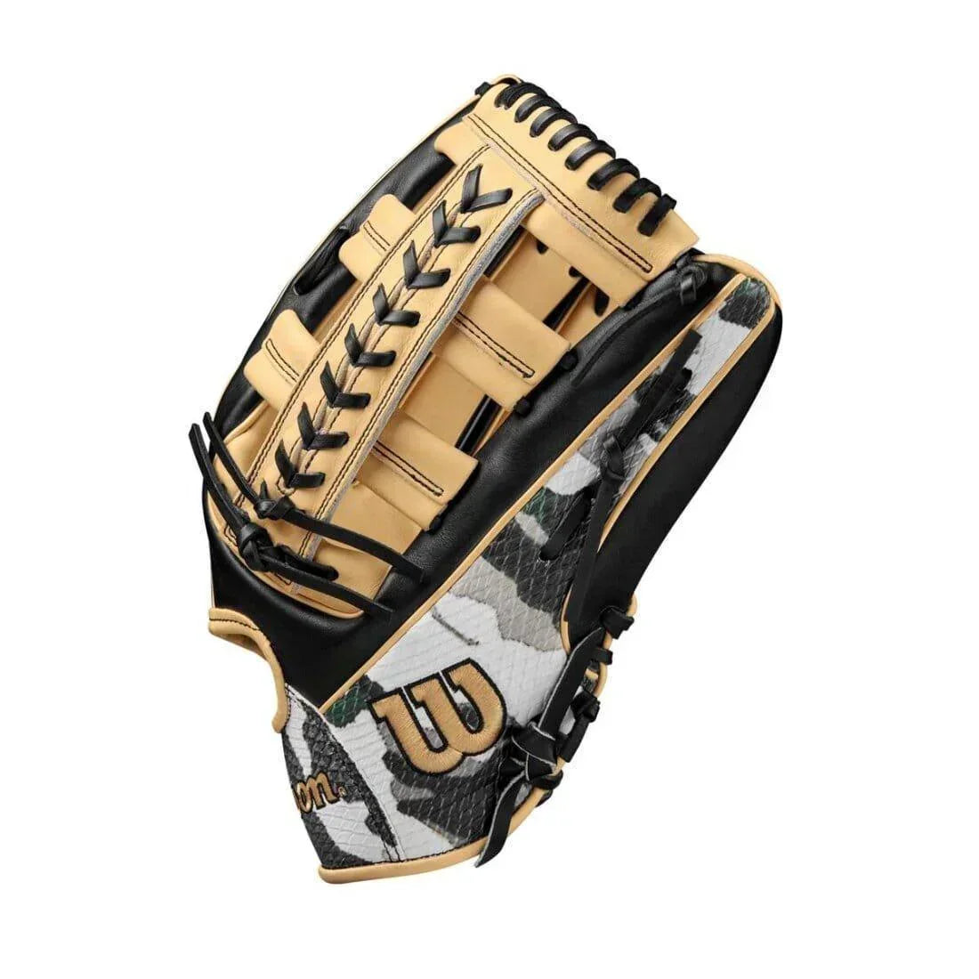 2024 Winter Wilson Camo A2000 1810 12.75” Outfield Baseball Glove: WBW1025271275