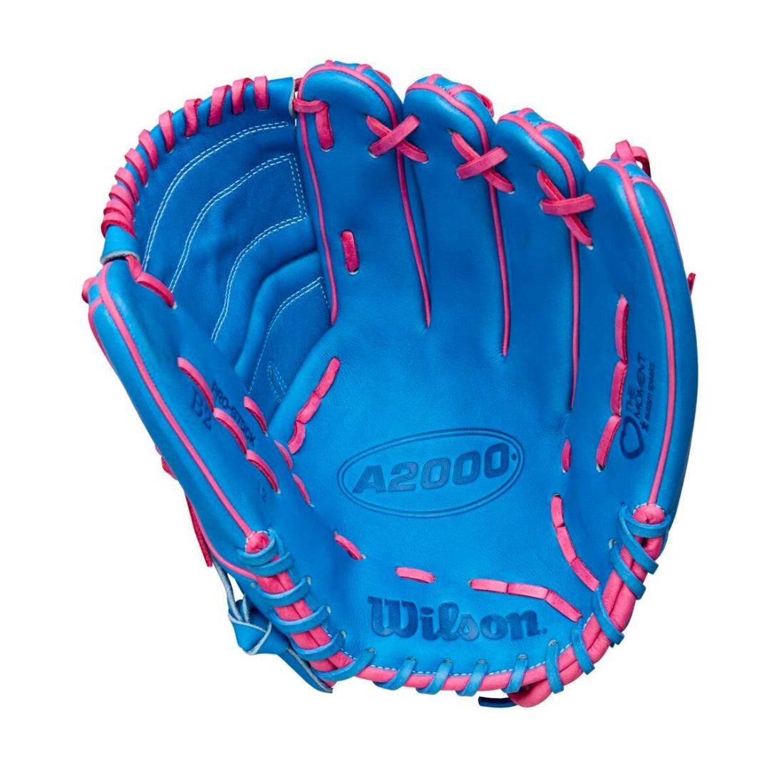 2025 Wilson LTM A2000 B2 12” Pitcher's Baseball Glove: WBW10349612