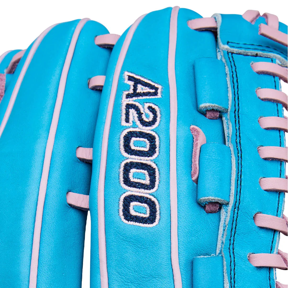 Wilson A2000 D25 12.25" Winter Collection Pitcher’s Glove: WBW1039381225