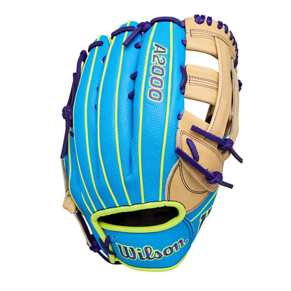 Wilson A2000 1750SS 12.5" Winter Collection Baseball Glove: WBW104006125