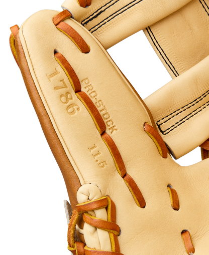 Wilson A2000 1786 11.5" Baseball Glove: WBW104109115