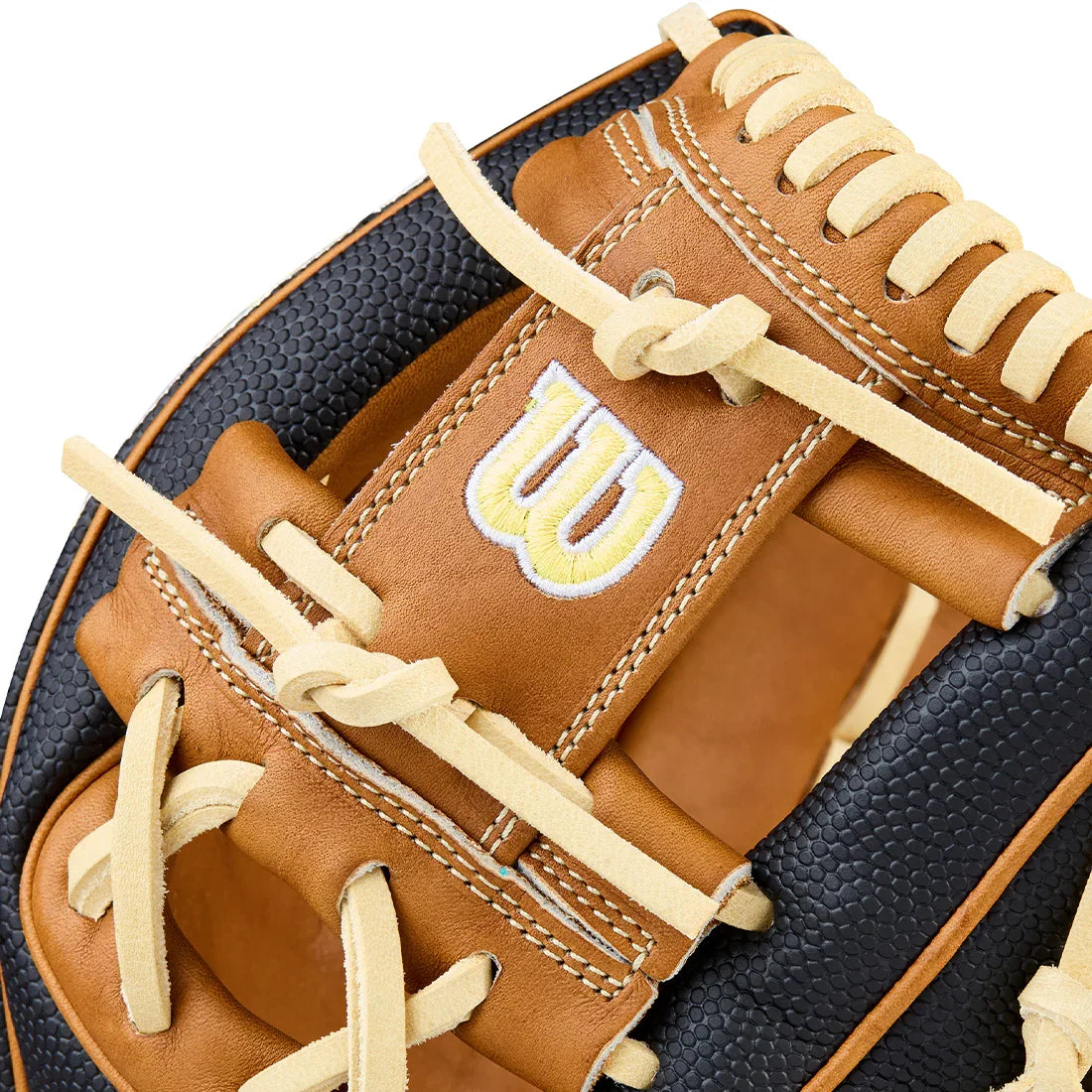 2026 Wilson A2000 Classic Series 1975SS 11.75" Infield Baseball Glove: WBW1041121175