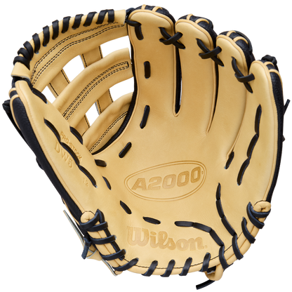 Wilson A2000 DW5 12" Baseball Glove: WBW10411612