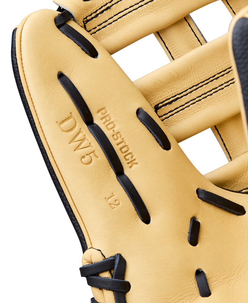 Wilson A2000 DW5 12" Baseball Glove: WBW10411612