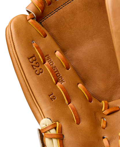 Wilson A2000 B23 12" Baseball Glove: WBW10411712