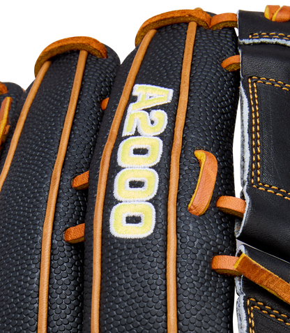 Wilson A2000 B125SS 12.5" Baseball Glove: WBW104119125