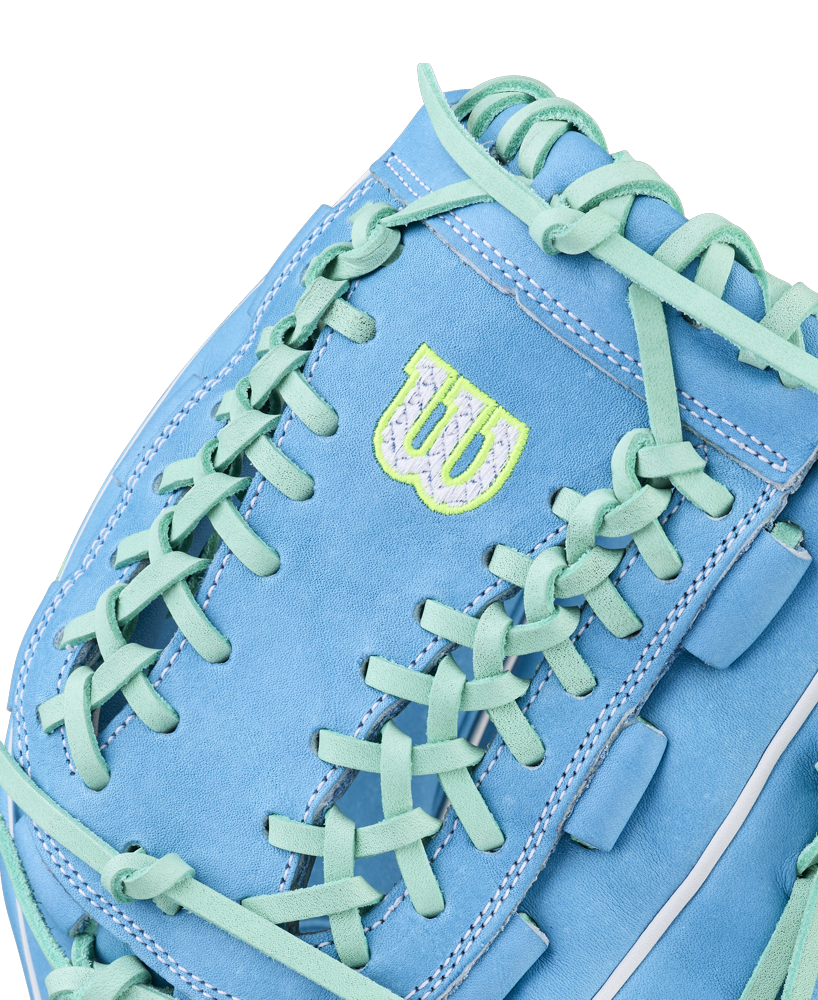 Wilson A2000 FPHG 12" Fastpitch Glove: WBW10423512