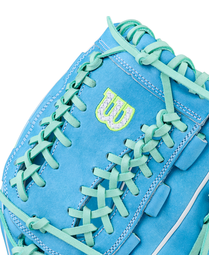 Wilson A2000 FPHG 12" Fastpitch Glove: WBW10423512