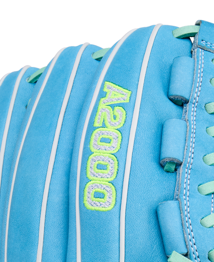 Wilson A2000 FPHG 12" Fastpitch Glove: WBW10423512