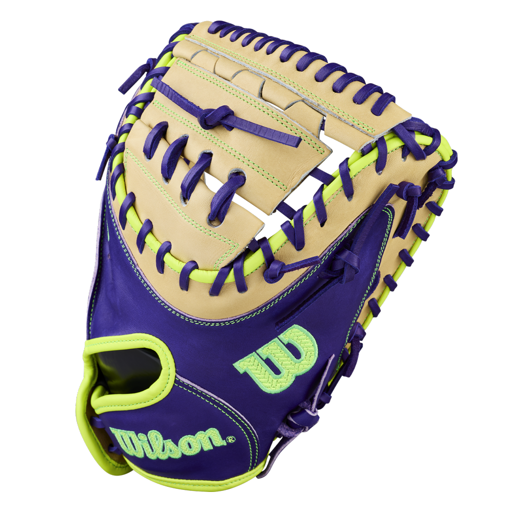 Wilson A2000 FPCM23 34" Fastpitch Catcher's Mitt: WBW10423934