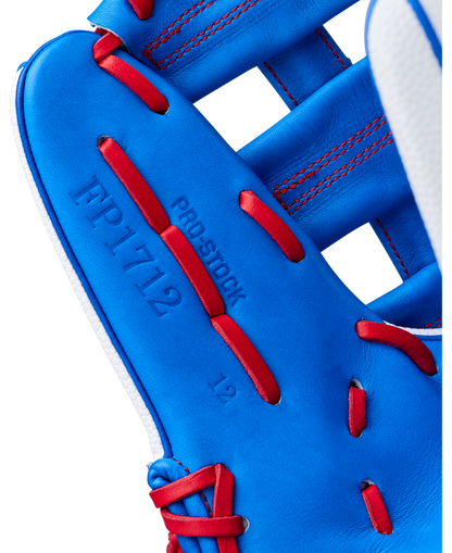 Wilson A2000 FP1712SS 12" Fastpitch Glove: WBW10460812