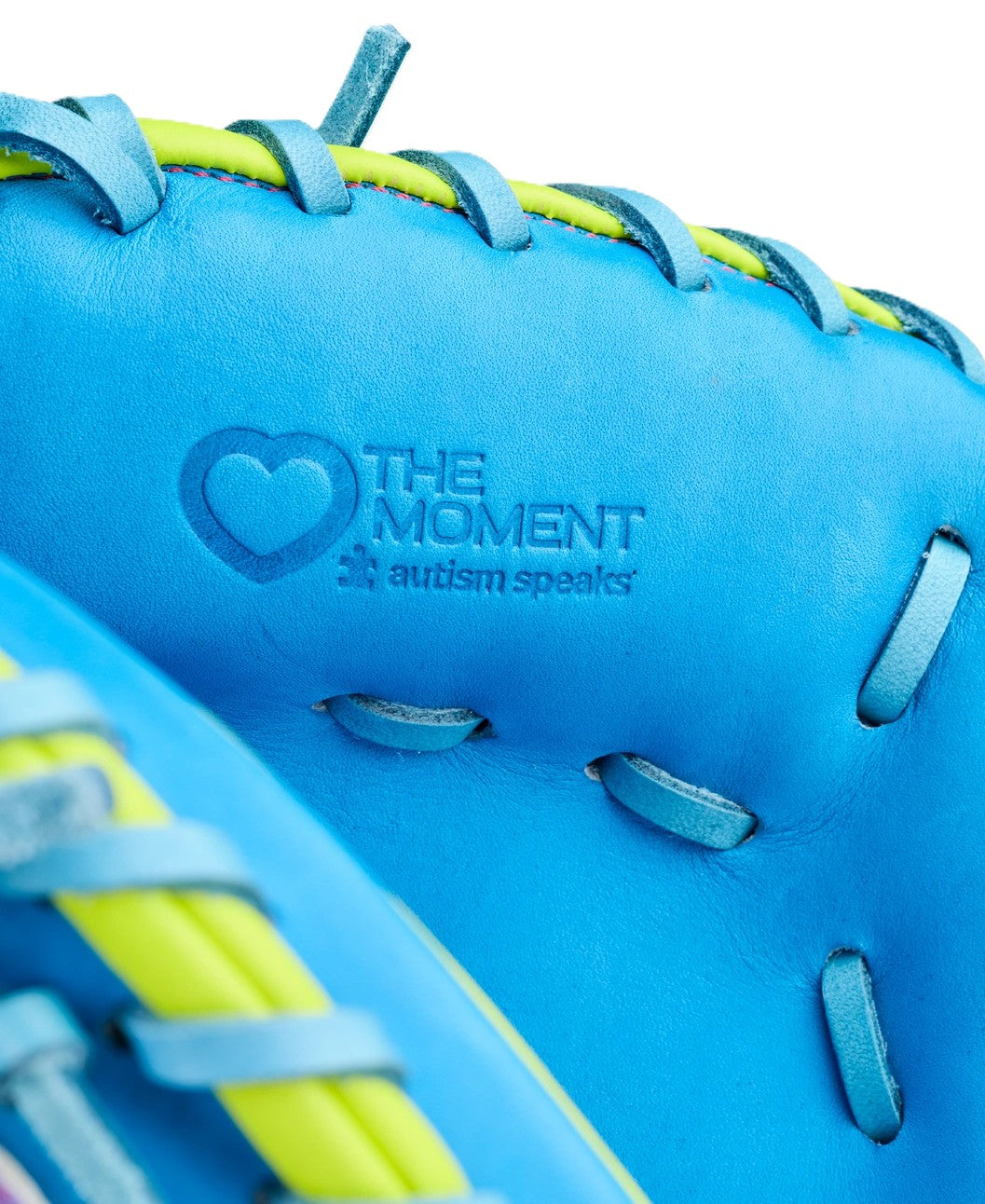 Wilson Love the Moment A2000 CM33SS 33" Baseball Catcher's Mitt: WBW10483533
