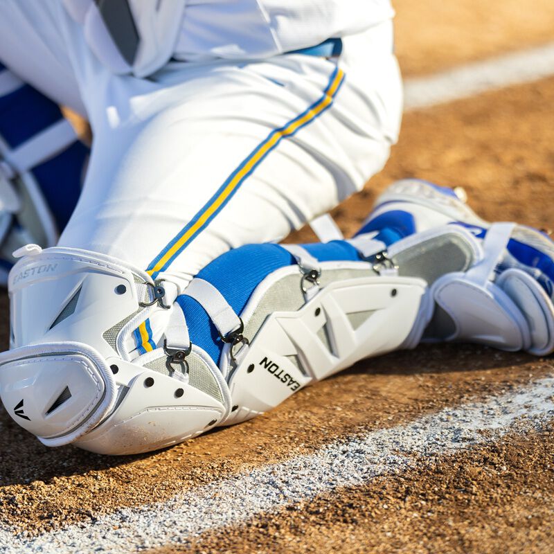 Easton Youth Mav X Baseball Catchers Kit