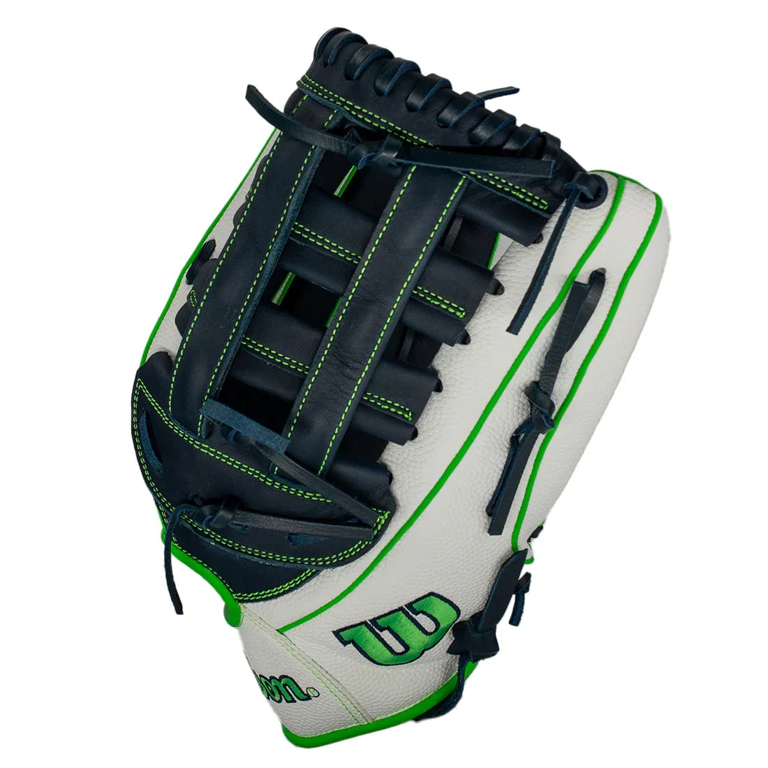 2025 Wilson "Canadian Exclusive" A1000 13.5" Slowpitch Softball Glove: WBW104568135