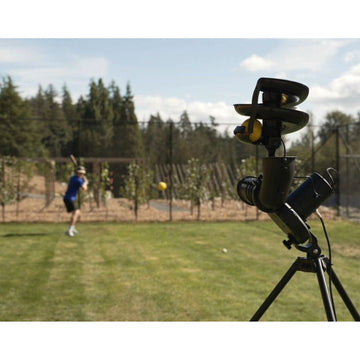 Pitch Concept 176XT Pitching Machine with Balls