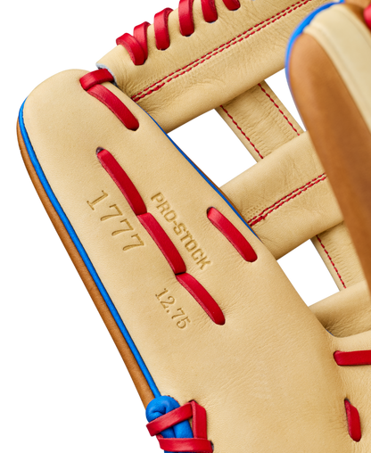 2027 Wilson A2000 1777 12.75" Infield Baseball Glove