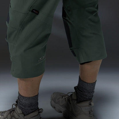 Oakley Men's Latitude Veil 3/4 Shorts