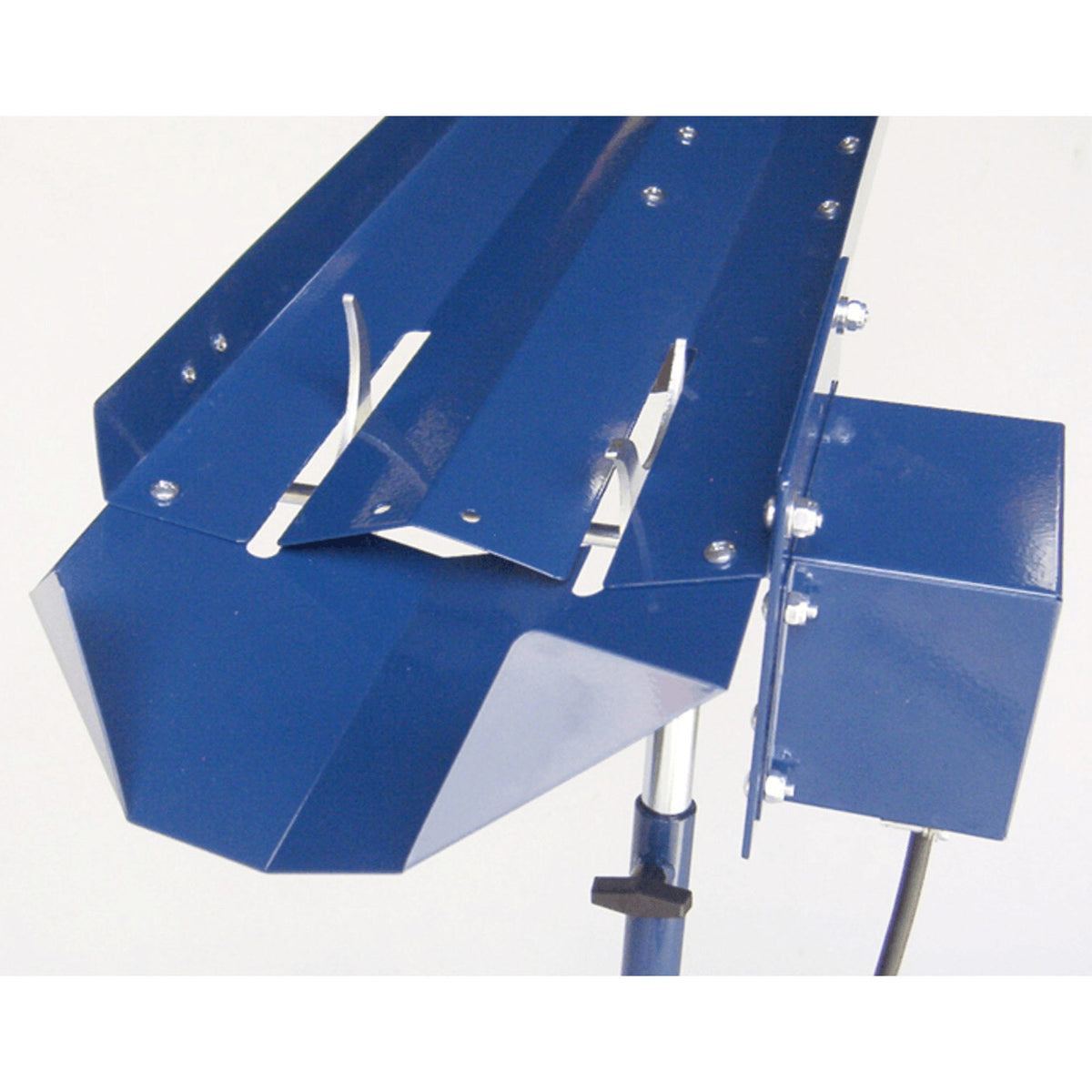BATA Pitching Machine Auto Feeder