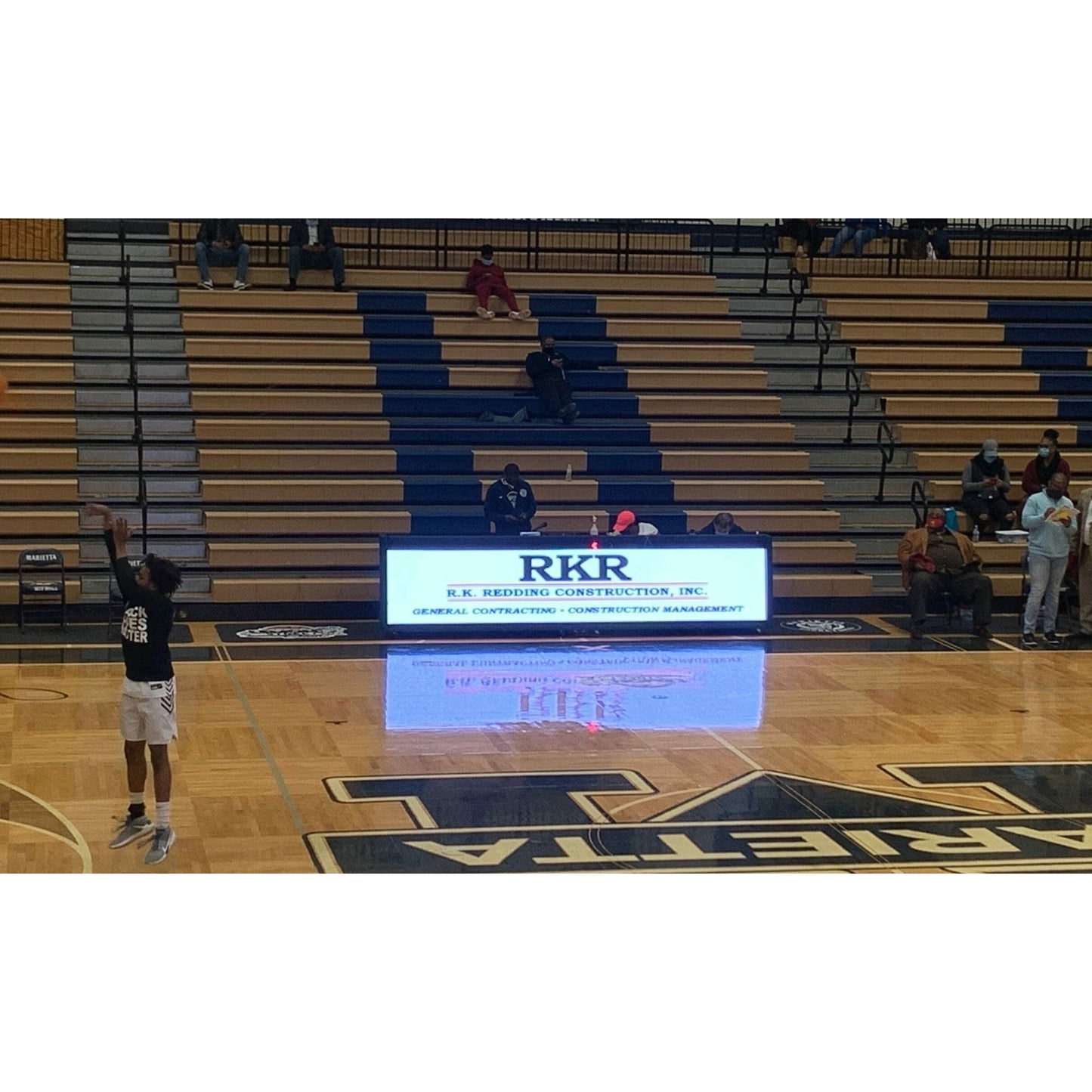 Boostr Displays 17ft Crystal LED Series Scoring Table