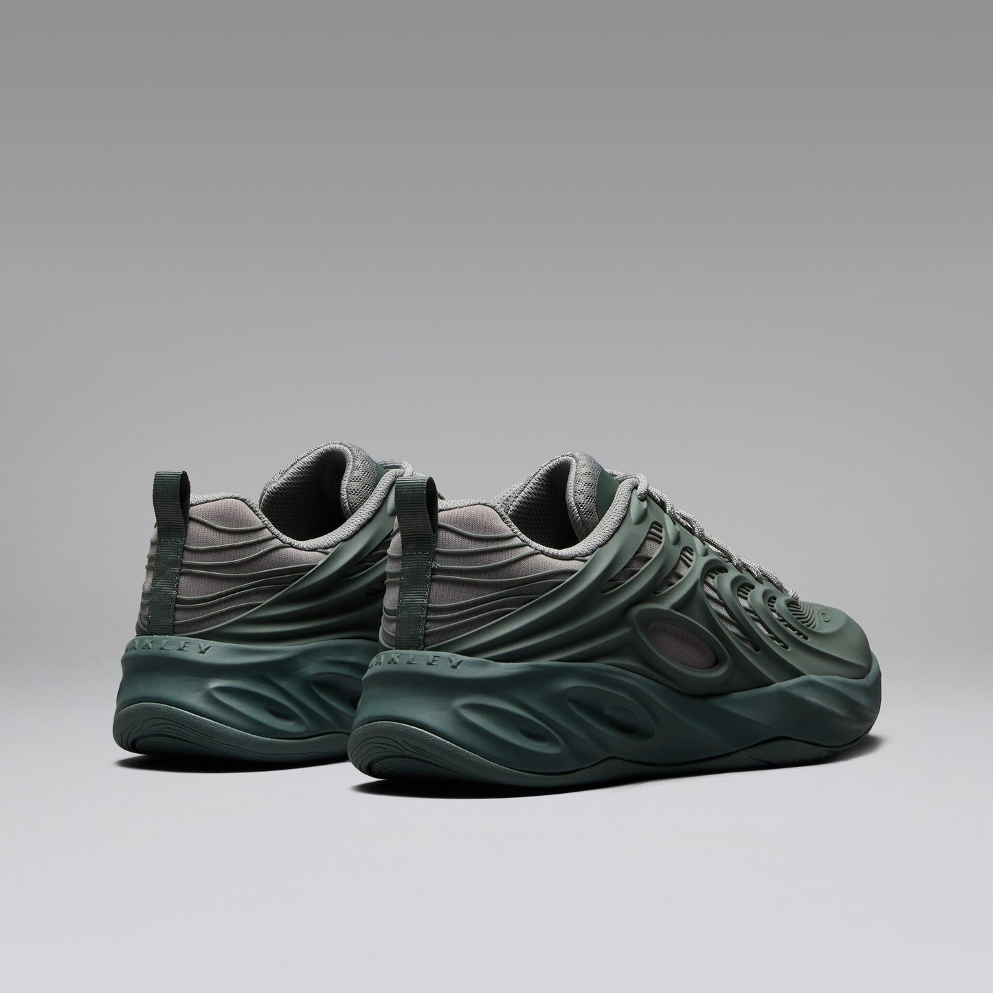 Oakley Men's Strike Sneakers